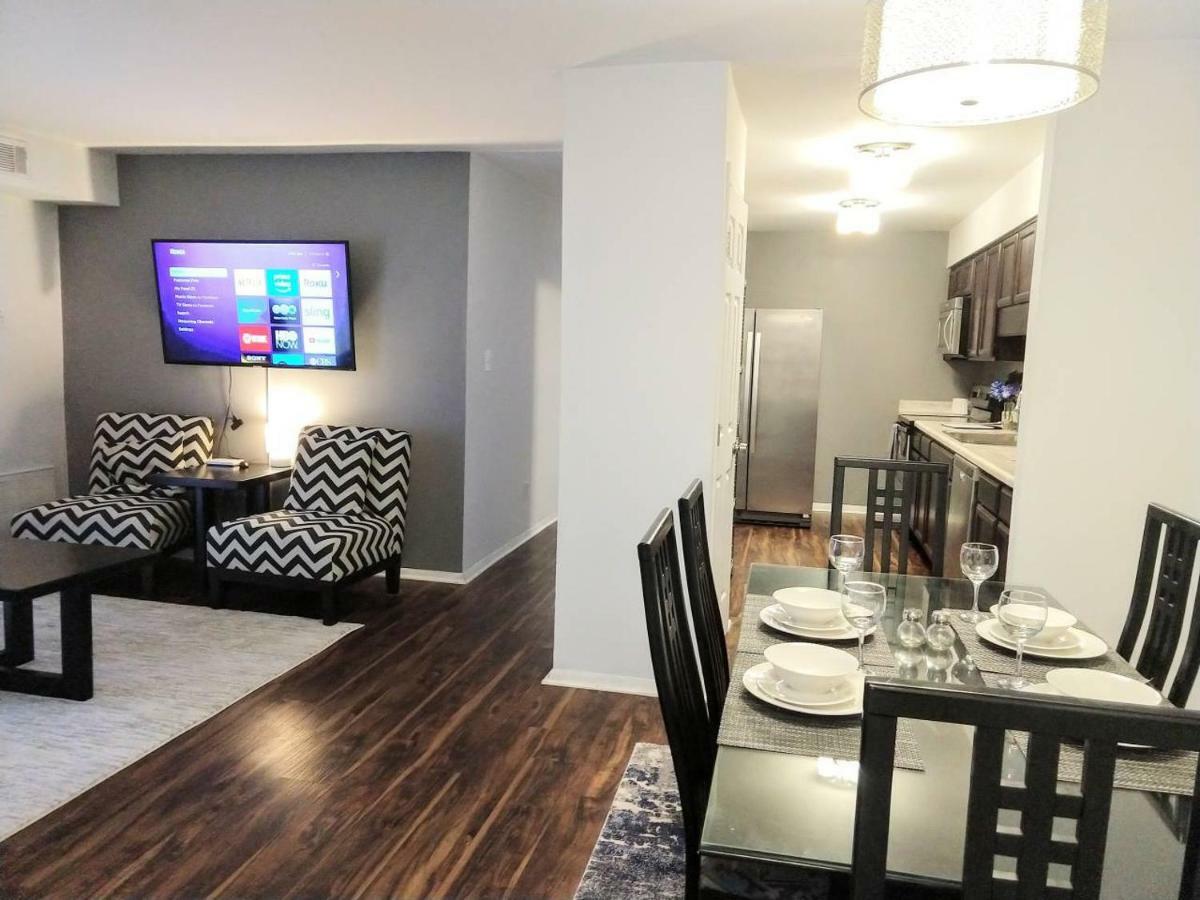 Desirable Condo In Central Raleigh Extérieur photo